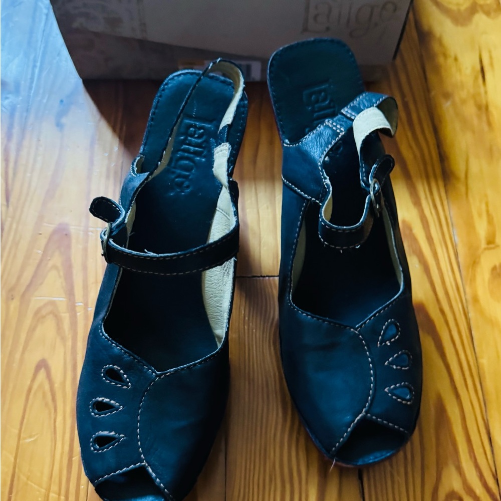 Latigo for Anthropologie Women's Black platform heels with oxblood sole size 9 - Picture 2 of 5